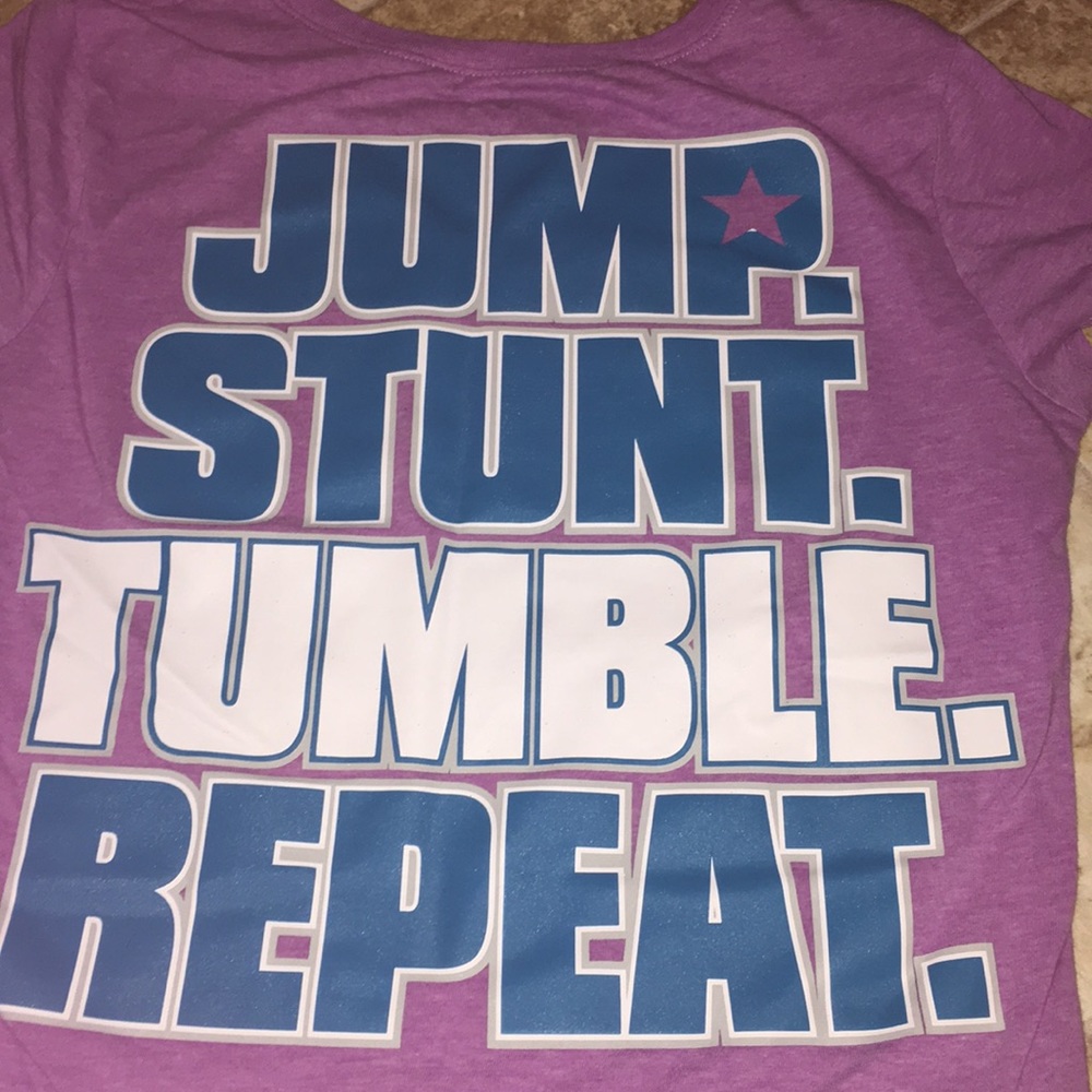 Shirt . - Picture 2 of 2